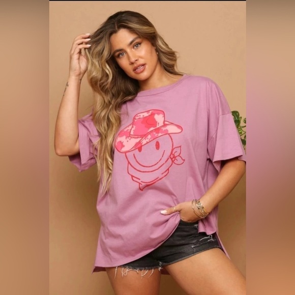 Tops - Cowboy smiley face womens oversized tee pink size L